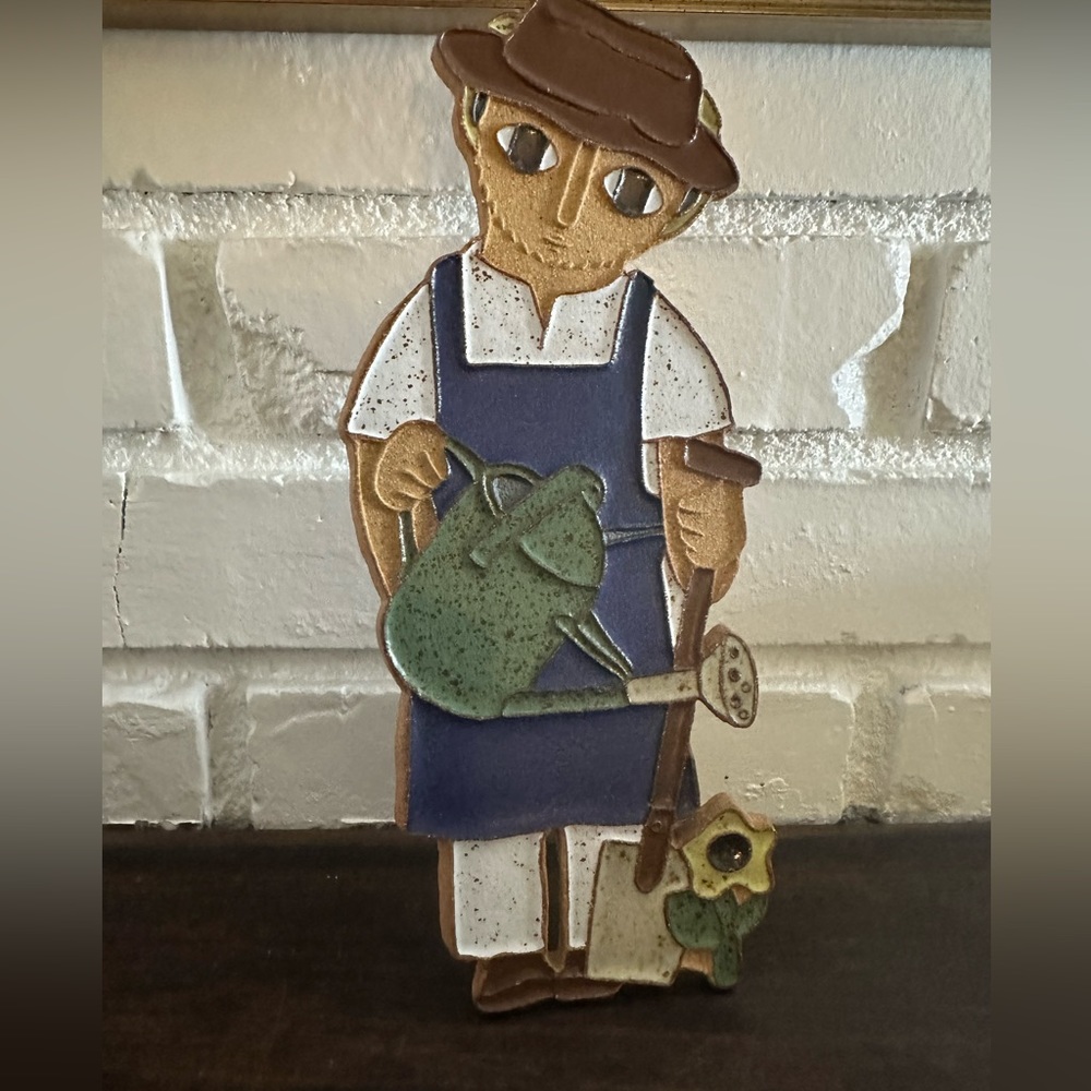 St Andrew’s Abby Ceramics garden